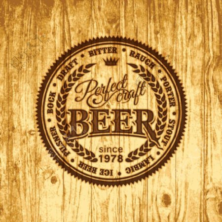 啤酒标签木制背景矢量素材