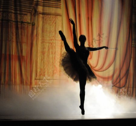 芭蕾舞女图片