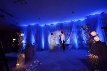 婚礼场景灯光图片
