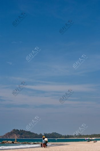 纳波利海滩午后图片