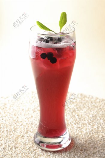 蓝莓香荔冰茶图片