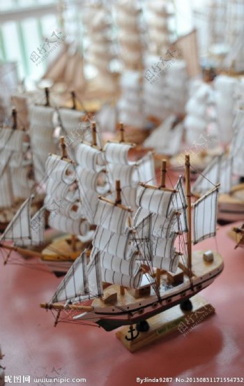 工艺品帆船模型图片
