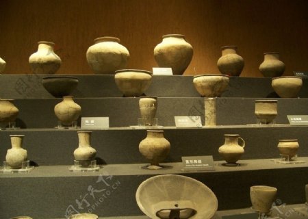成都历史文化金沙陶器图片