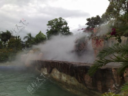 聚龙湾温泉景观造雾图片