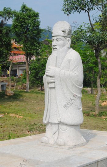 北辰山石雕人像图片
