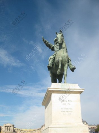凡尔赛雕像图片