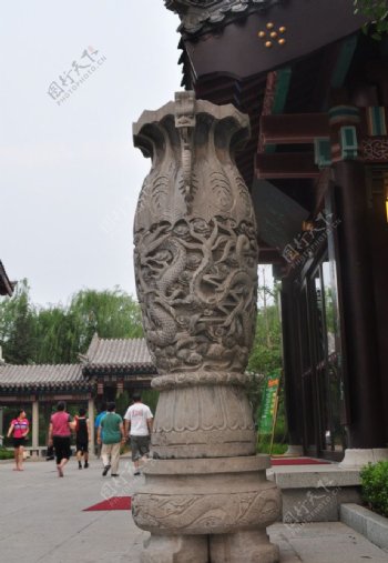 大明湖石花瓶图片