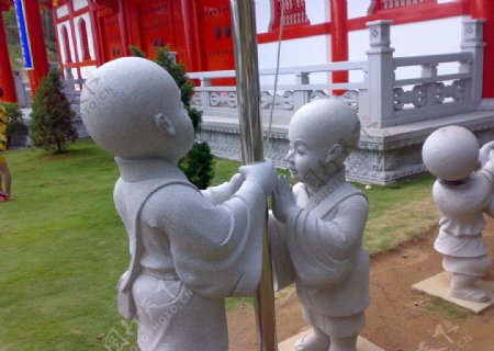南山寺和尚雕塑图片