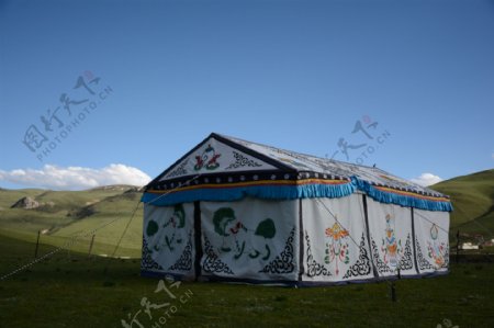 草原帐篷图片