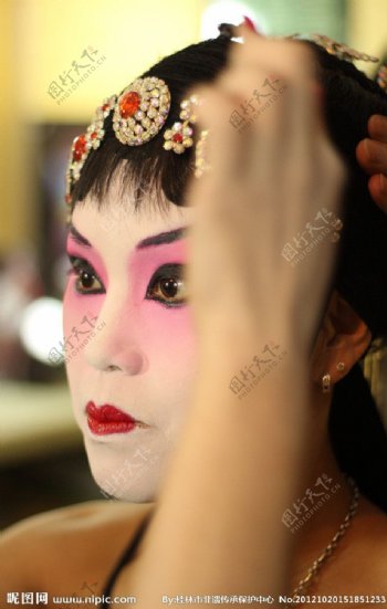 传统戏曲化妆图片