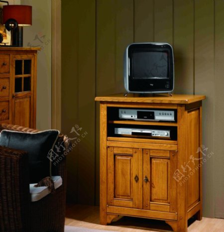 电视柜实木家具图片