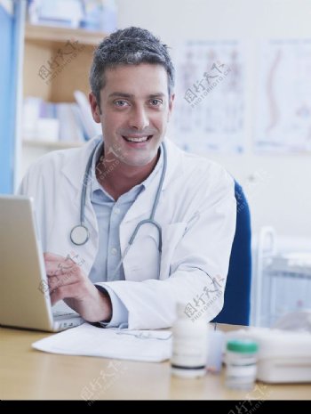 医生与病人图片