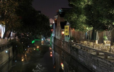 平江路夜景图片