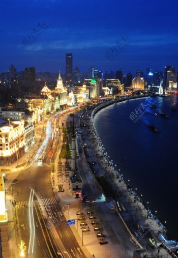 上海外滩夜色万国建筑群图片