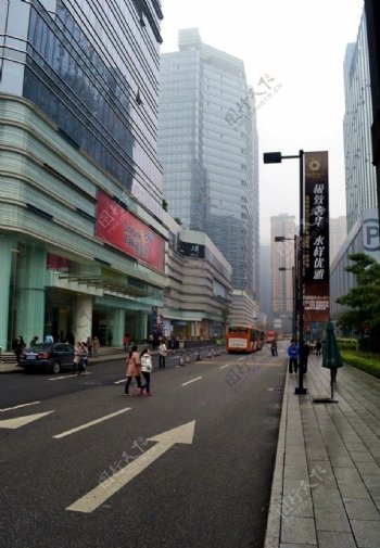 广州万菱汇后面街道图片