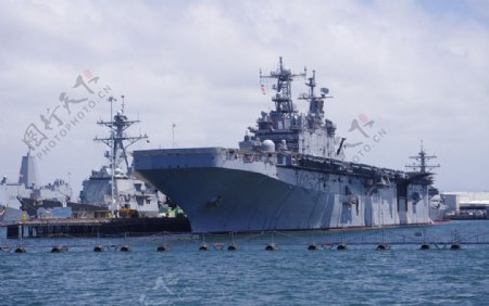美国圣地亚哥军舰图片