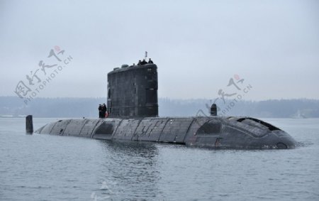 维多利亚号常规动力潜艇图片