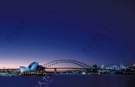 海港大桥夜景远眺图片