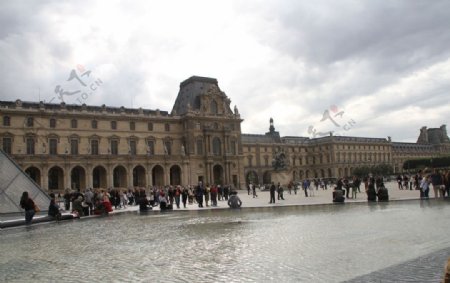 法国罗浮宫图片