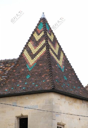 法国第戎彩色的屋顶图片