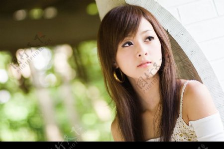 台湾网络人气美女果子MM性感黄裙子图片