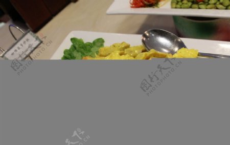 咖喱菠萝沙拉图片