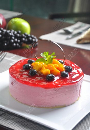 精美水果蛋糕图片