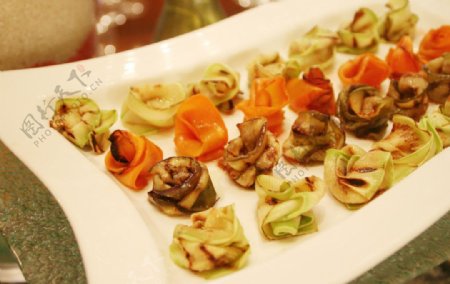 意大利菜品菜卷肉卷图片