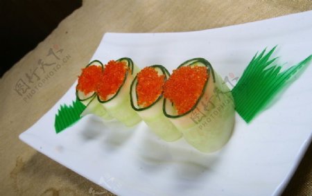 日式零点鱼子寿司图片