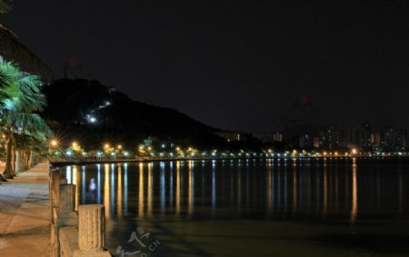 海湾夜景图片