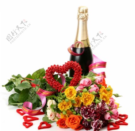 节日美酒花束花堆图片
