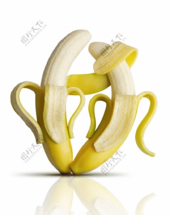 两根香蕉摆造型