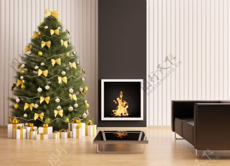 木质墙壁壁炉和圣诞树