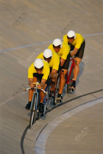 自行车赛精彩瞬间体育抓拍图片