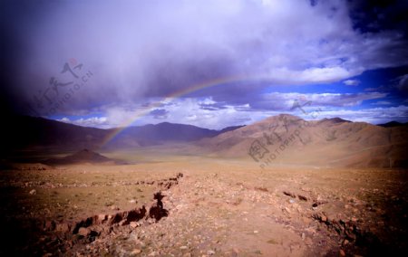西藏玛旁雍错风景