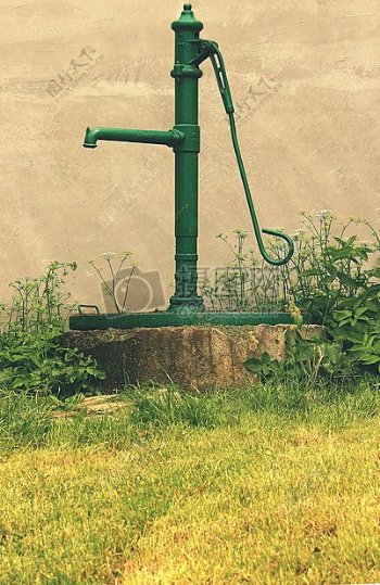 水泵叟手很好花园农村金属感冒复古年份