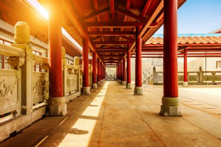 中式长廊风景图片