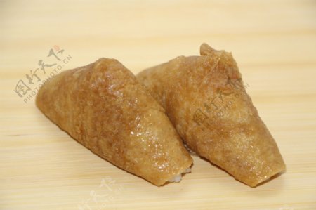腐皮寿司图片