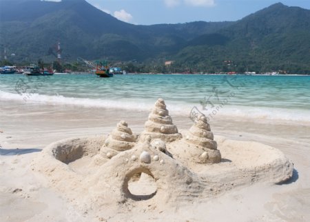 海边的沙雕城堡