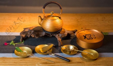 铜壶茶碟泡水台茶刀装饰