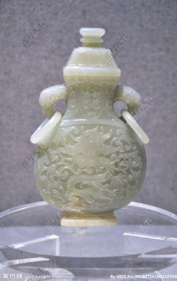 古代玉器花瓶