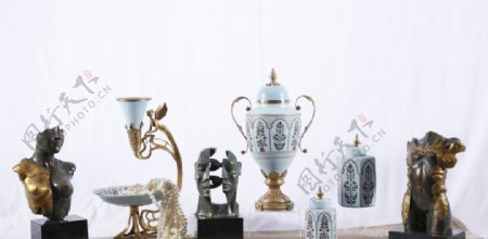 中式蓝色陶瓷罐子艺术风格摆件