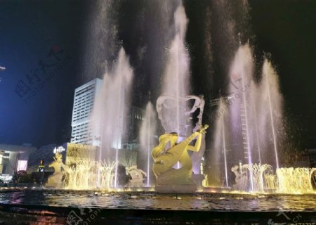 武林广场喷泉