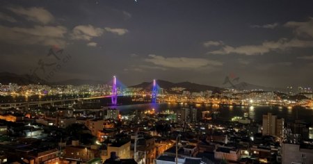 韩国釜山跨海大桥夜景