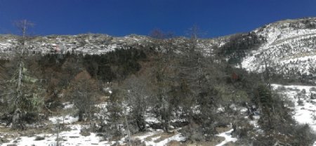 雪山荒野风光图片