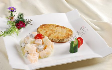 西餐日式沙律银鳕鱼图片