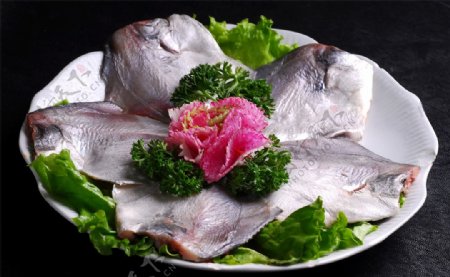 荤菜平鱼图片
