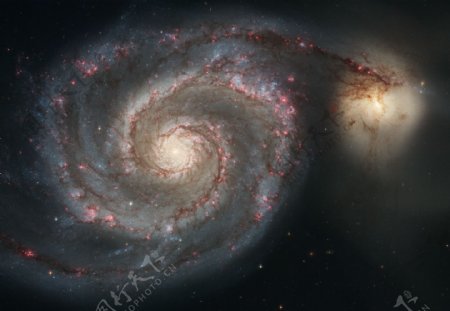 m51旋涡星系图片