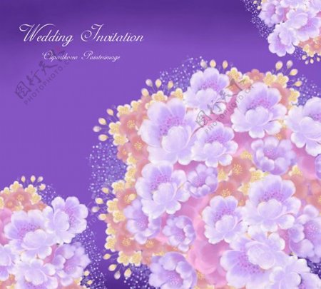 浪漫的紫色花朵PSD模板