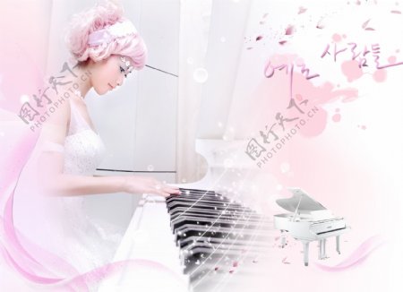 浪漫钢琴图片